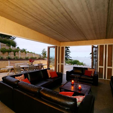 Ahu Ahu Beach Villas Oakura Buitenkant foto