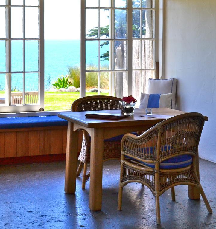 Ahu Ahu Beach Villas Oakura Kamer foto